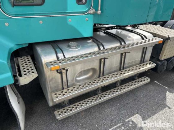 2011年式ケンワース T409SAR