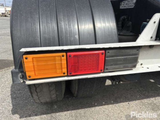 2011年式ケンワース T409SAR