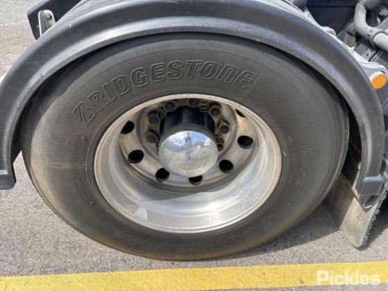 2011年式ケンワース T409SAR