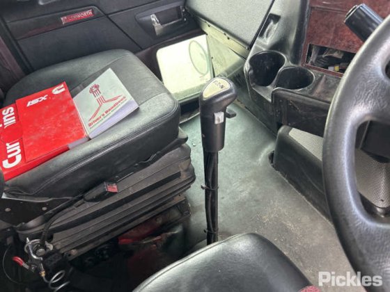 2011年式ケンワース T409SAR