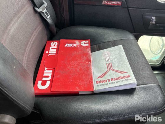 2011年式ケンワース T409SAR