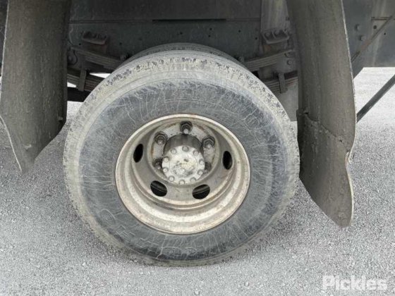 2004年式 日野 FD1J