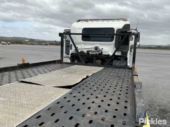 2004年式 日野 FD1J