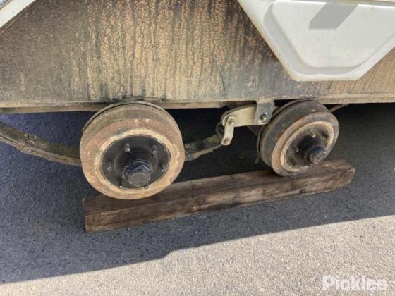 2010 无锡彩虹特种车辆有限公司