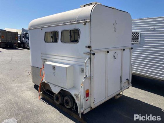 2010 无锡彩虹特种车辆有限公司