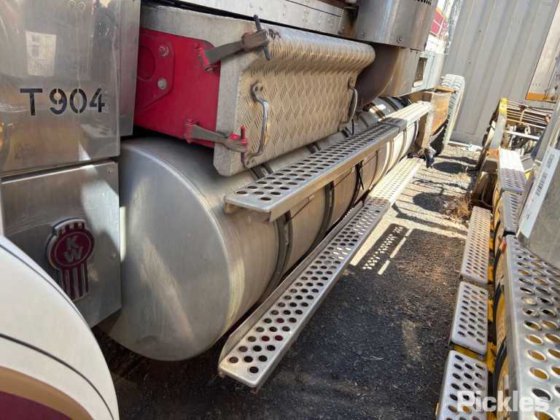 2002年ケンワース T904