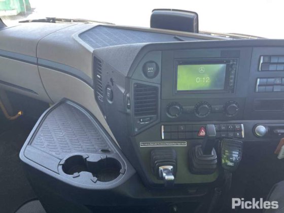 2018 メルセデス ベンツ アクトロス 2663