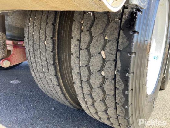 2013 Mack CMHT Trident