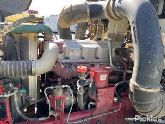 2013 Mack CMHT Trident