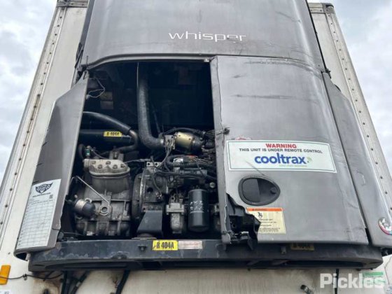 2014款正品三轴半挂车