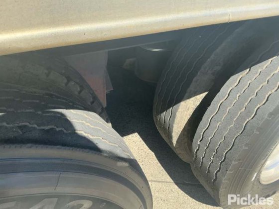 2012 マキシトランス ST3