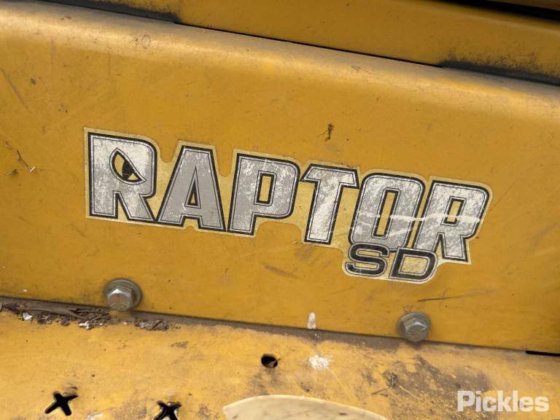 Hustler Raptor SD