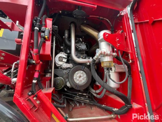 2025 Case IH Austoft 9000