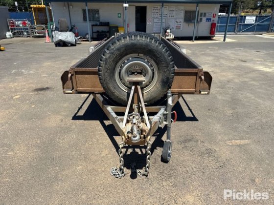 2000リゾートトレーラー