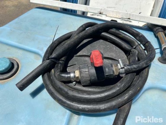 滑架式400L快速喷涂单元。