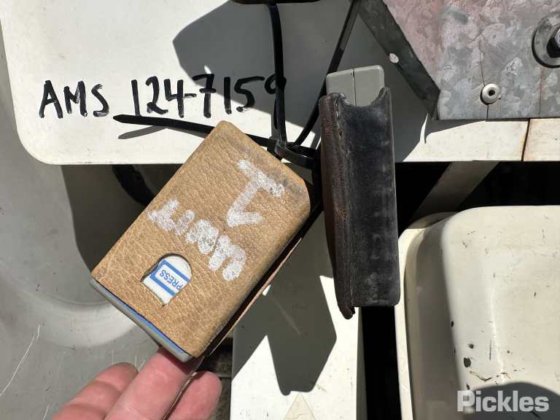 滑架式400L快速喷涂单元。