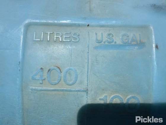 滑架式400L快速喷涂单元。