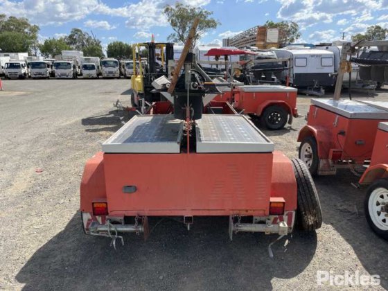 2011 拖车工厂高清版