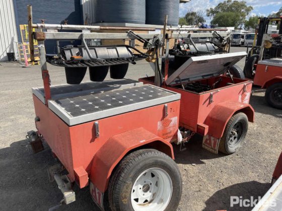 2011 拖车工厂高清版