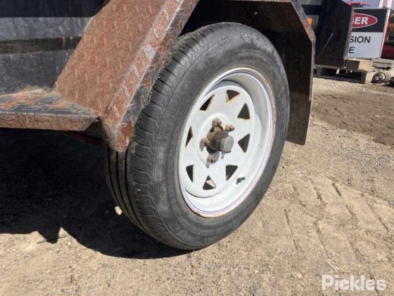 马里奥拖车 7x4 箱斗 trailer