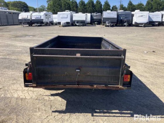 马里奥拖车 7x4 箱斗 trailer