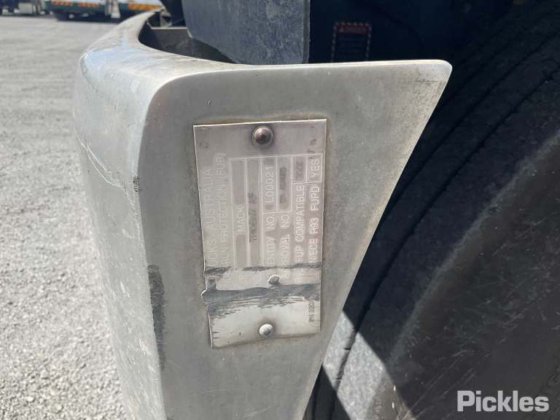 2016 Mack CMHR 三叉戟