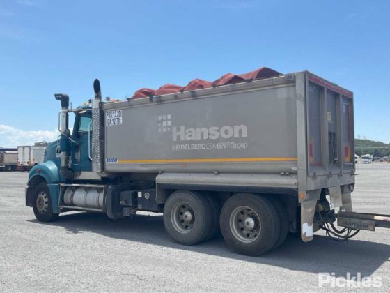 2016 Mack CMHR 三叉戟