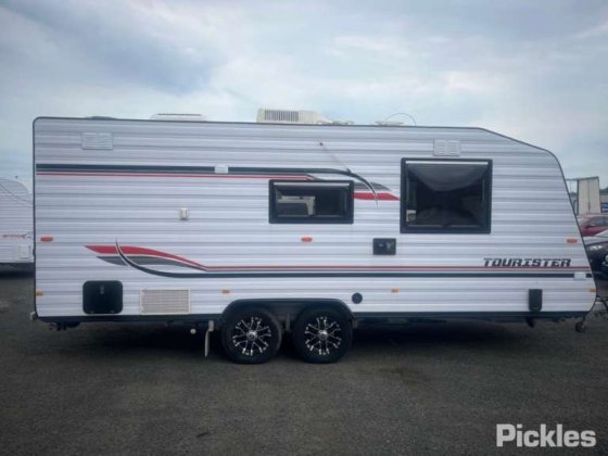 2018年ニューレンズ・ツアリスター