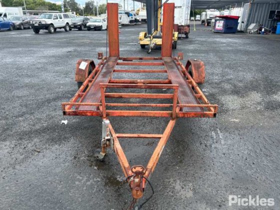 2000 金海岸拖车