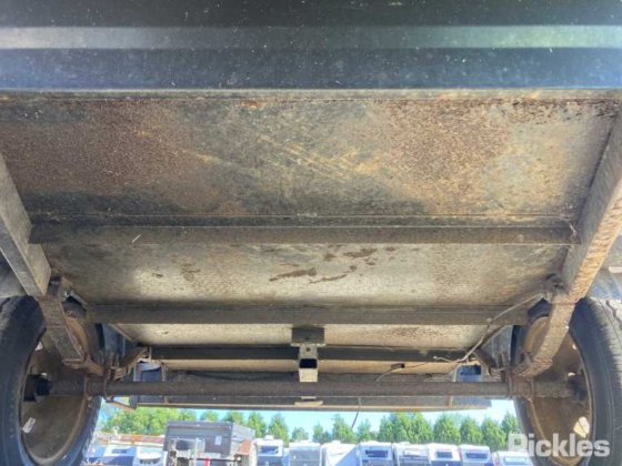 2011年 金融トレーラー