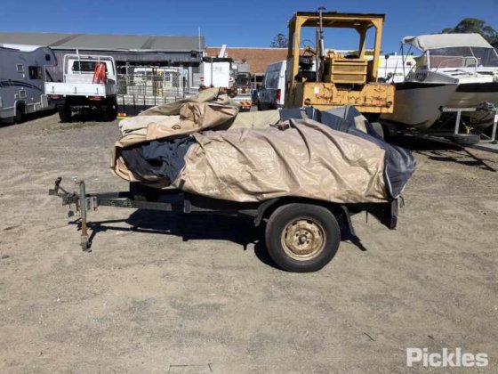 2011年 金融トレーラー