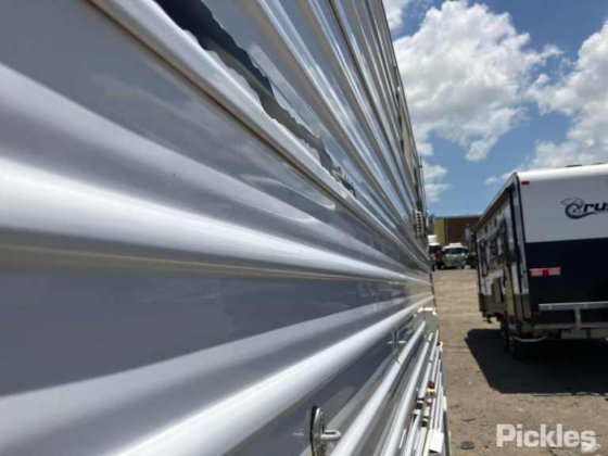 2012 クレセーダー X カントリー