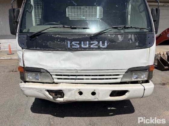 2005年式 いすゞ NPR