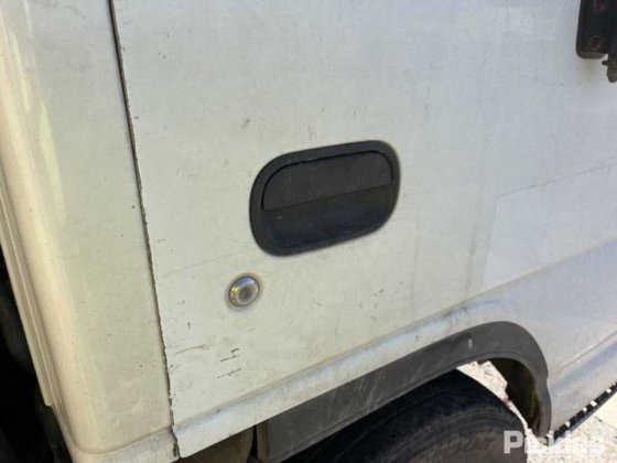 2005年式 いすゞ NPR