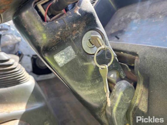 2005年式 いすゞ NPR