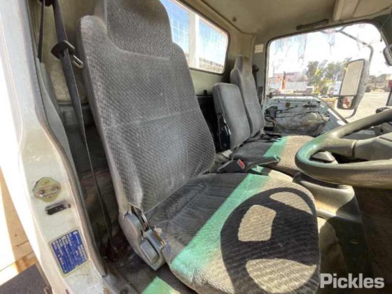 2005年式 いすゞ NPR