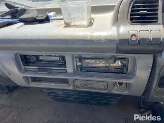 2005年式 いすゞ NPR