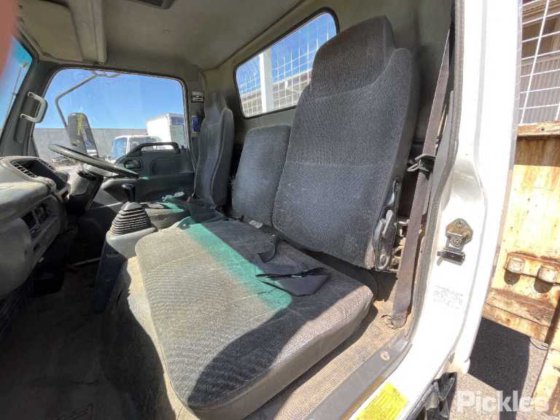 2005年式 いすゞ NPR