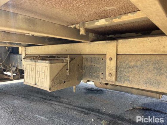 2005年式 いすゞ NPR