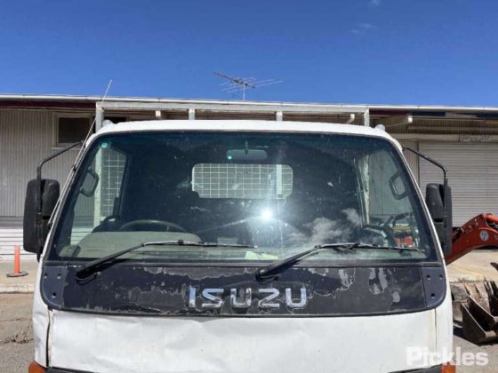 2005年式 いすゞ NPR
