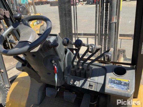 2015年卡特彼勒 GP30NT