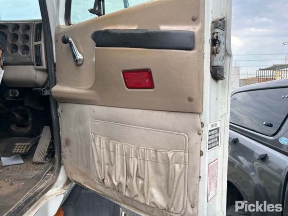 2003年麦克价值衬垫