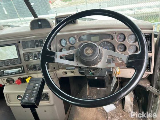 2003年麦克价值衬垫