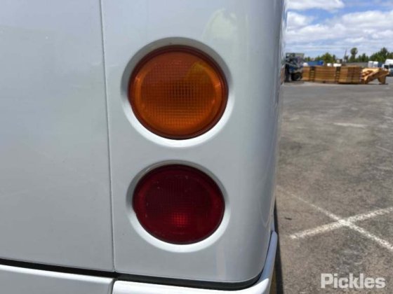 2018 三菱ふそう BE600 ローザ