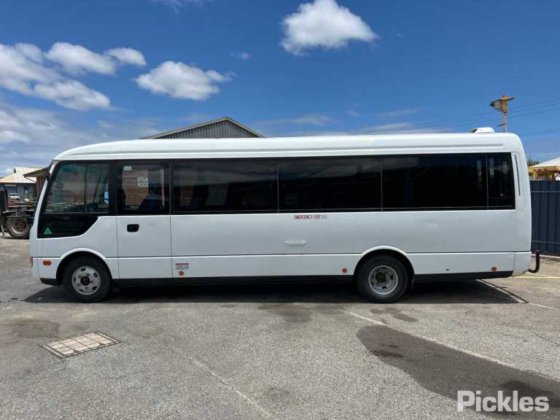 2018 三菱ふそう BE600 ローザ