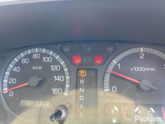 2018 三菱ふそう BE600 ローザ