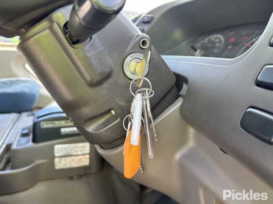 2018 三菱ふそう BE600 ローザ