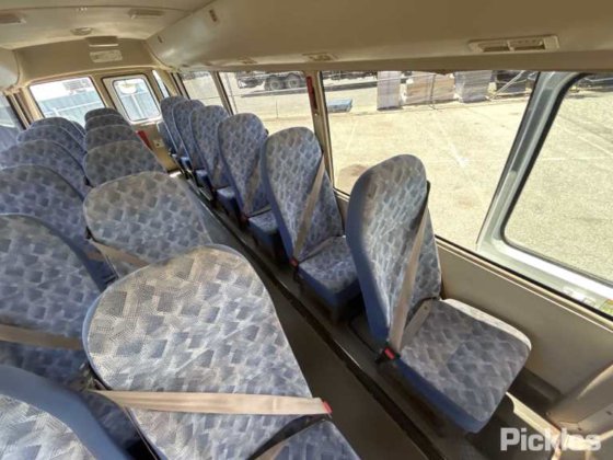 2018 三菱ふそう BE600 ローザ