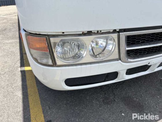 2018 三菱ふそう BE600 ローザ