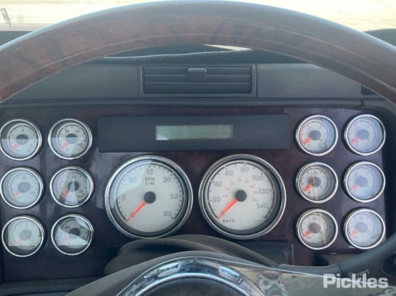 2014年 フレイトライナー コロナド